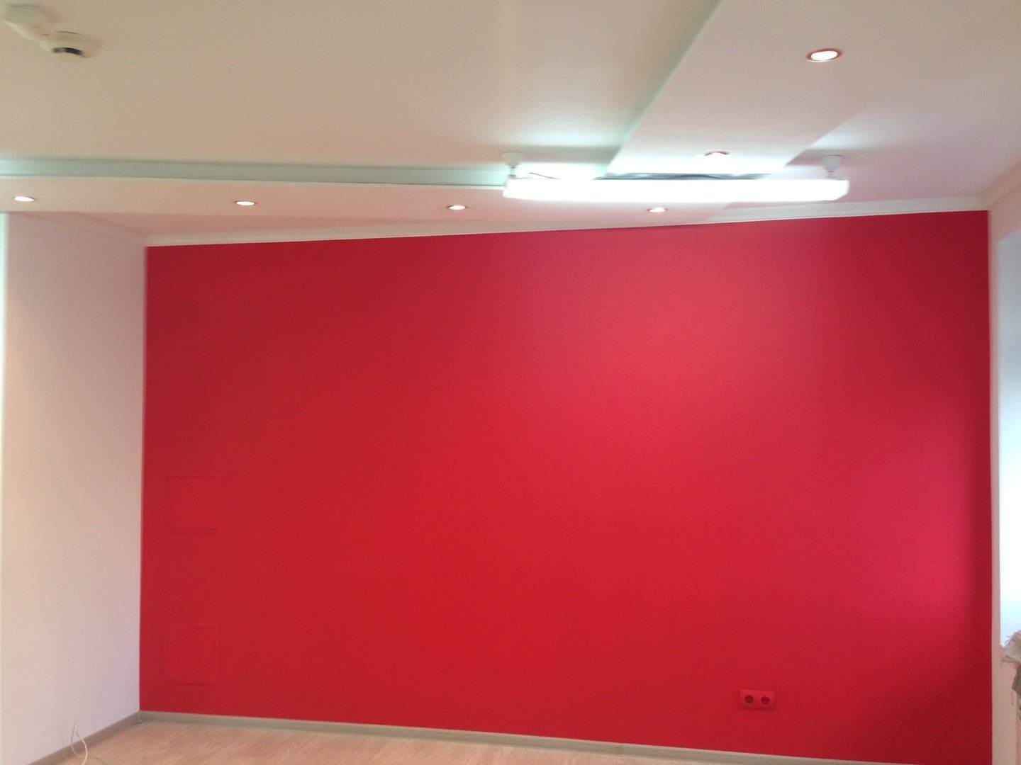 Как покрасить гипсокартон – красим стены правильно в домашних условиях