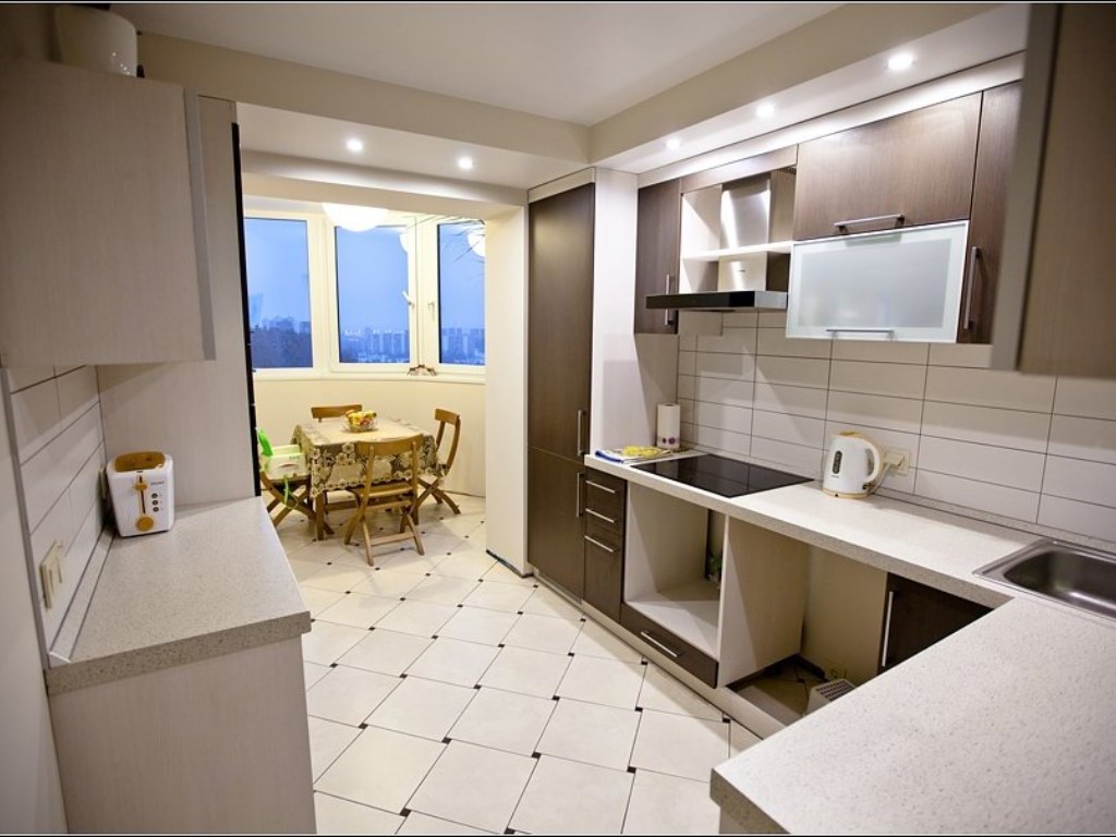 Кухня-столовая - объединение кухни с балконом (11 фото)
