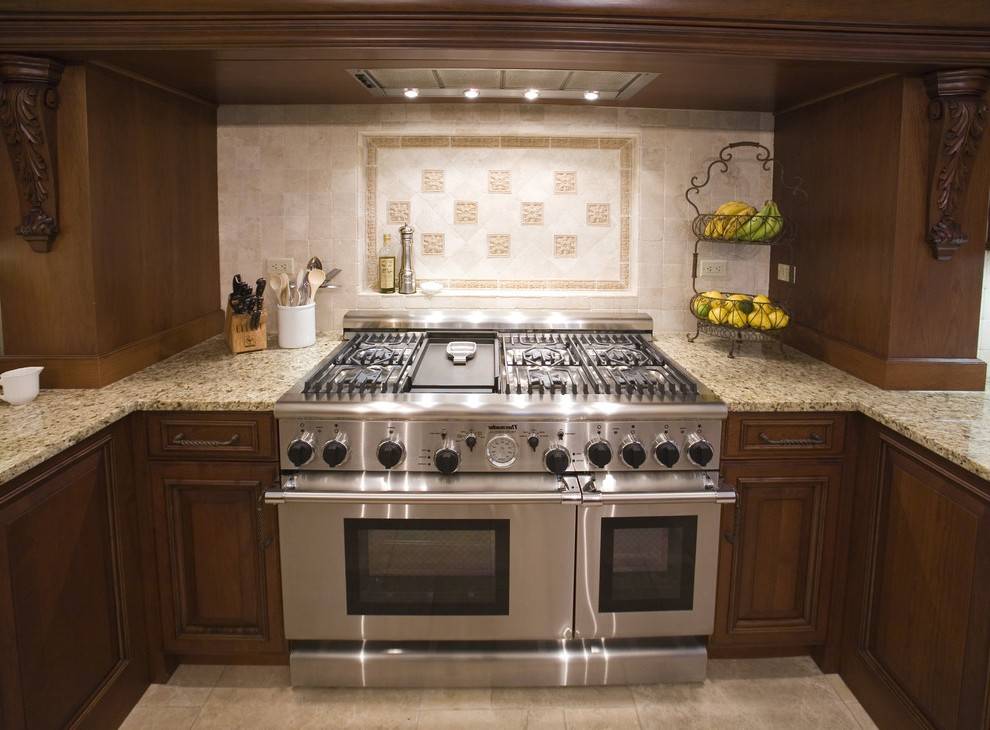 Как спрятать газовый котел на кухне: 25 реальных фото интерьеров