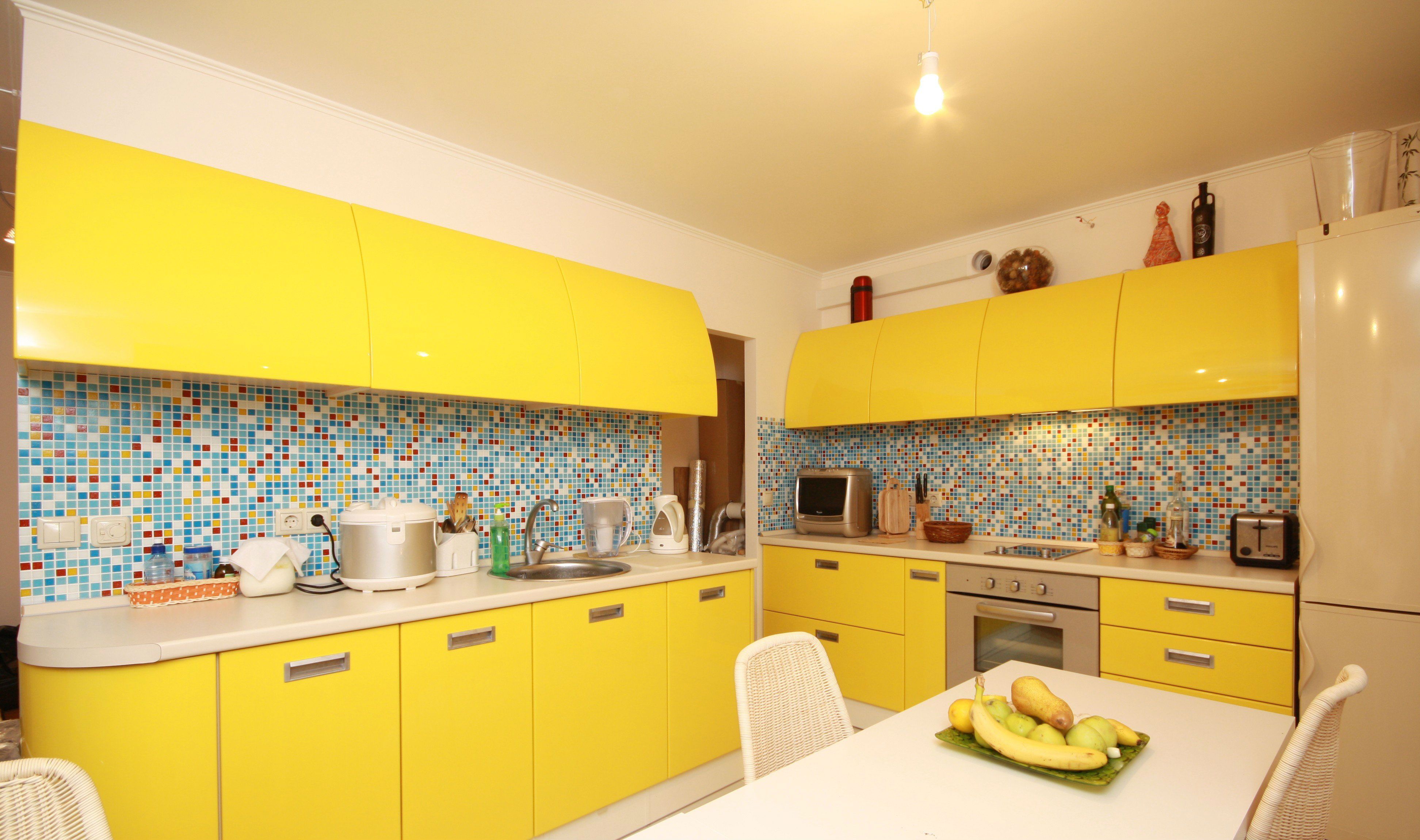 Желтая кухня дизайн