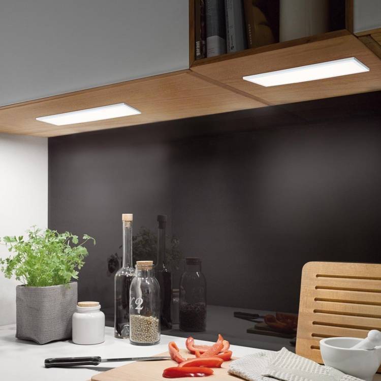 Как выбрать подвесной светильник над столом на кухню и установить