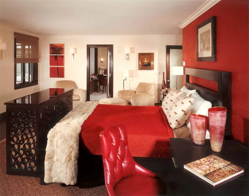 Красная спальня: правила оформления + 65 фото идей 2021-2022 года | дизайн и интерьер