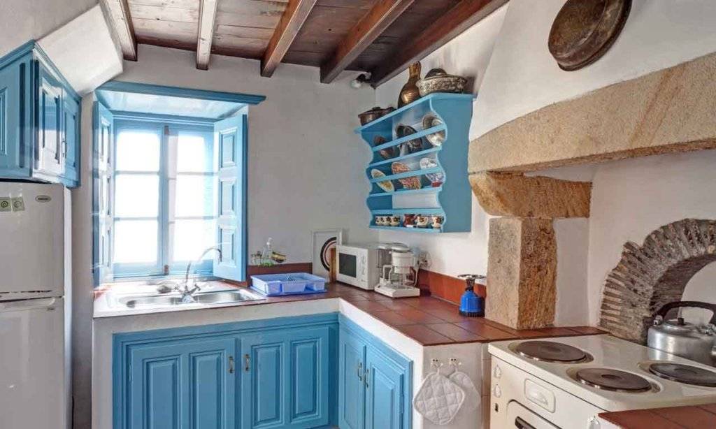 Кухня в средиземноморском стиле: интерьер + фото