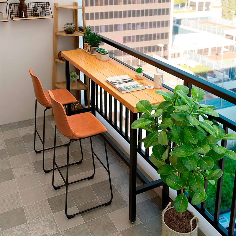 Барная стойка на балконе - возможность создания обеденной зоны