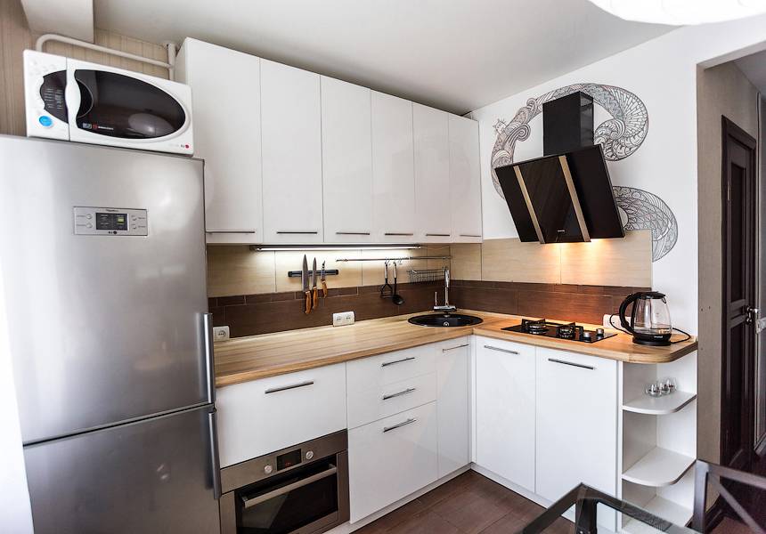 Дизайн кухни 8 кв м - фото новинки с холодильником 2019