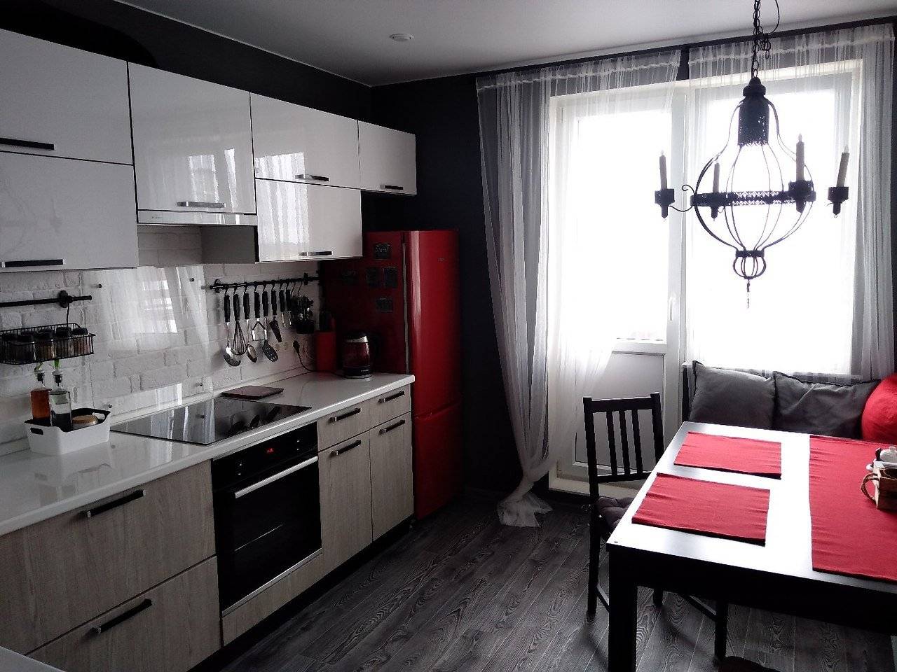 Кухня 8 кв метров: идеи планировки с балконом и холодильником
 - 35 фото