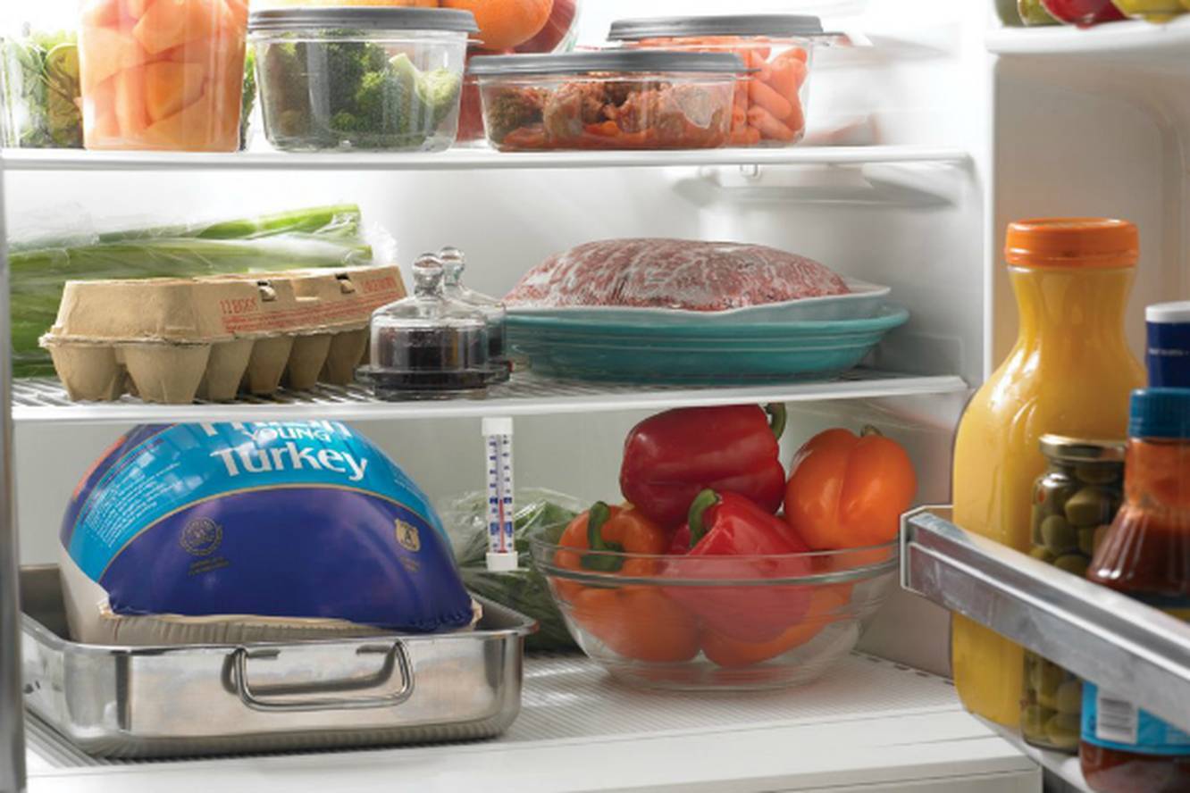 22 продукта, которые не недо хранить в холодильнике