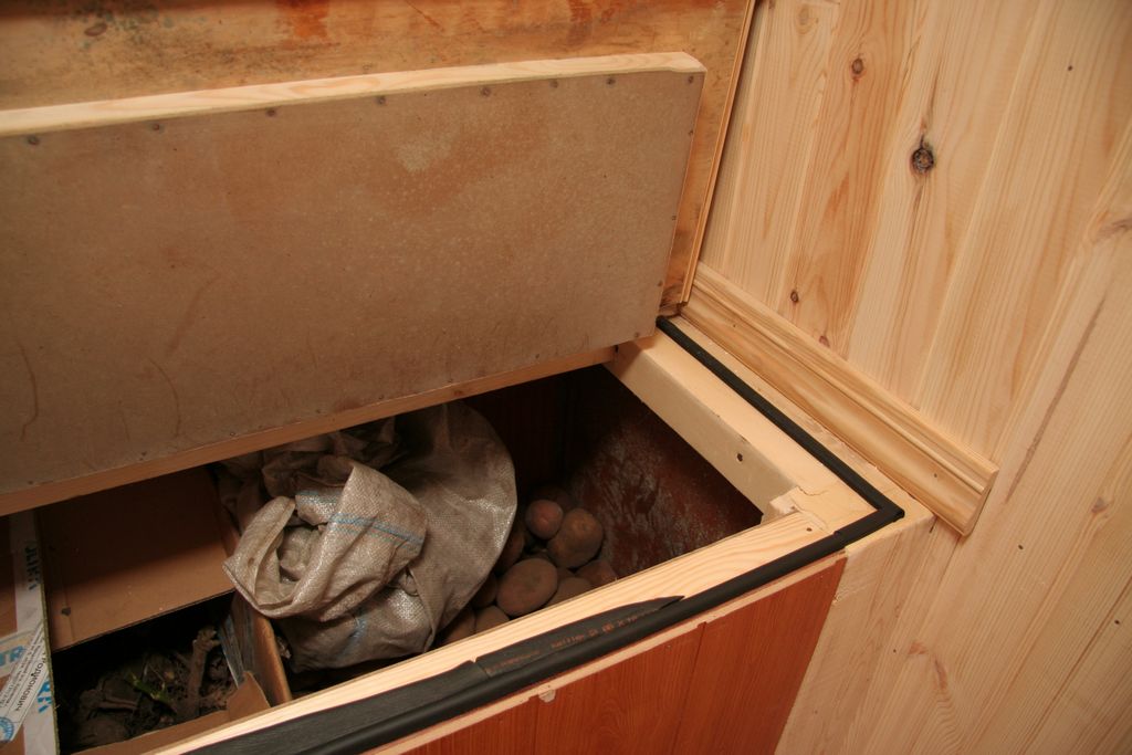 ᐉ ящик для хранения картофеля зимой в погребе и на балконе - roza-zanoza.ru