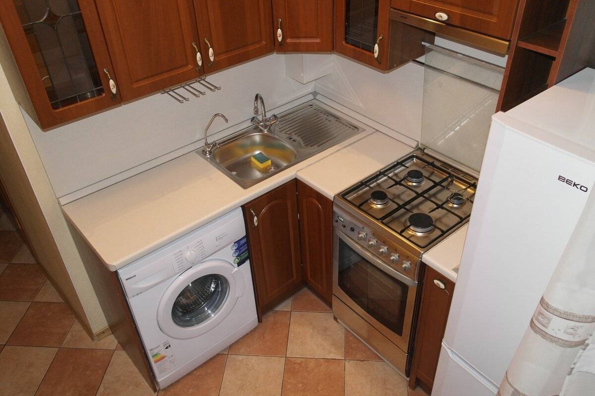 Дизайн интерьера маленькой кухни 5 кв метров с посудомойкой, холодильником и стиральной машинкой +видео