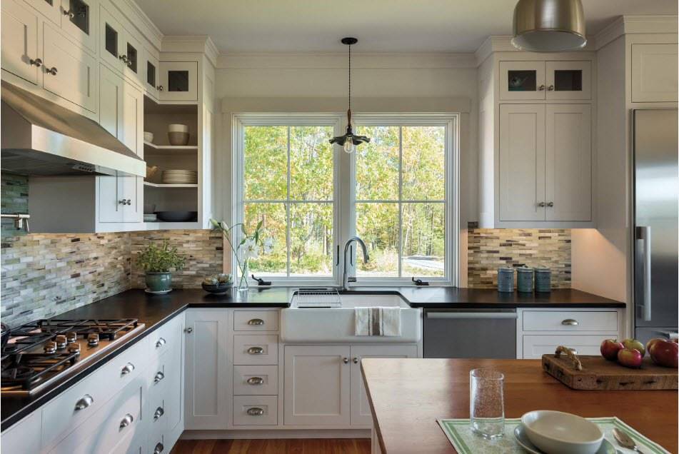 Дизайн узкой и длинной кухни с окном в конце: лучшие идеи планировки и интерьера | дизайн и фото