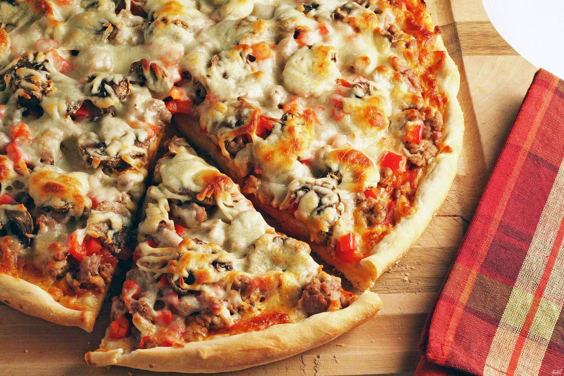 рецепт приготовления пиццы с колбасой сыром и помидорами в духовке фото 82