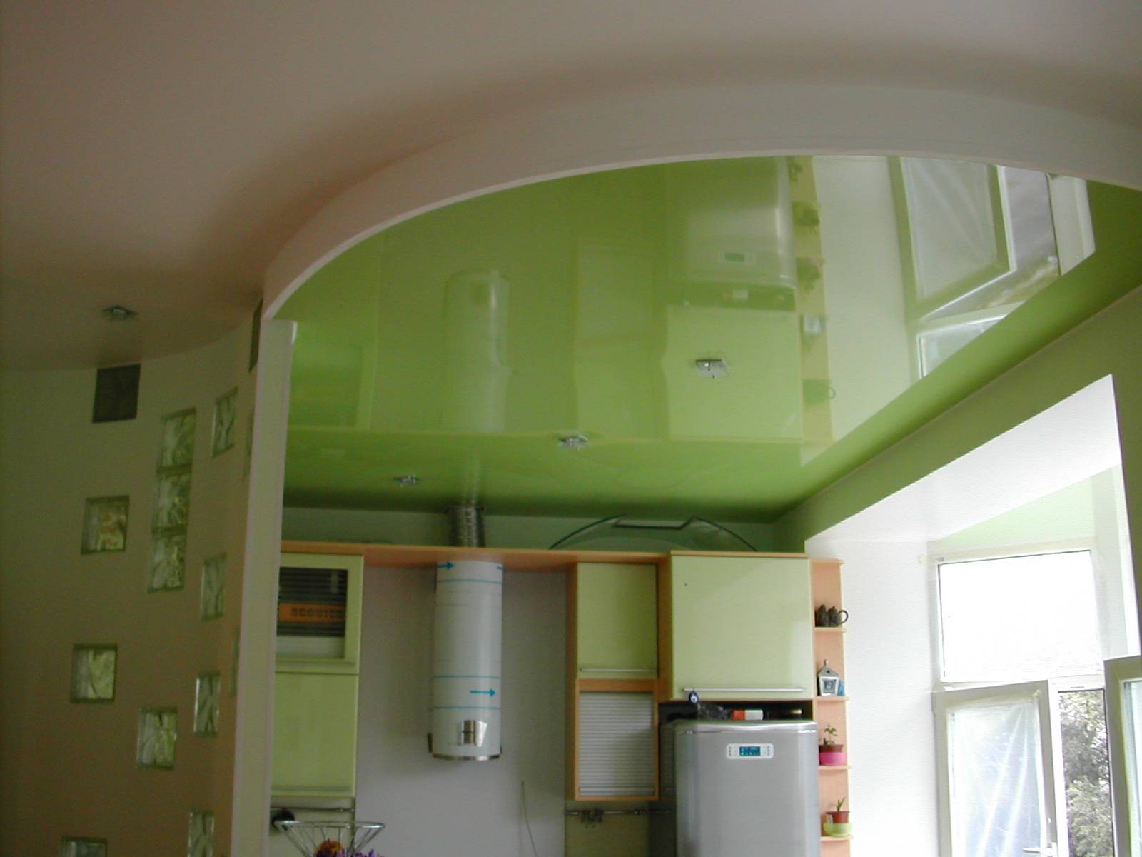 натяжные потолки кухня фото 6 м