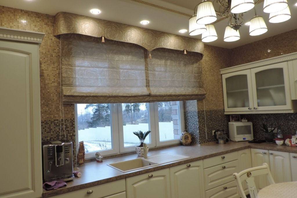 Римские шторы в интерьере кухни - красивые сочетания и дизайн
римские шторы в интерьере кухни - красивые сочетания и дизайн